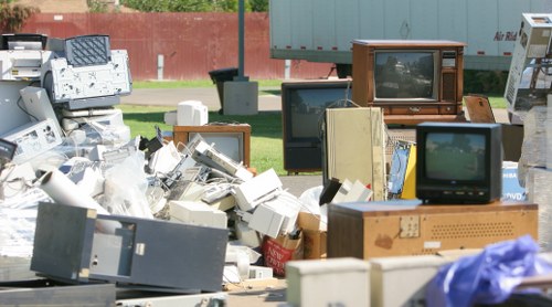 Handy Rubbish UK team at work