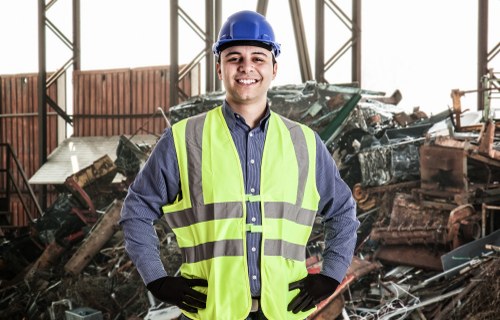 Handy Rubbish UK team managing builders waste